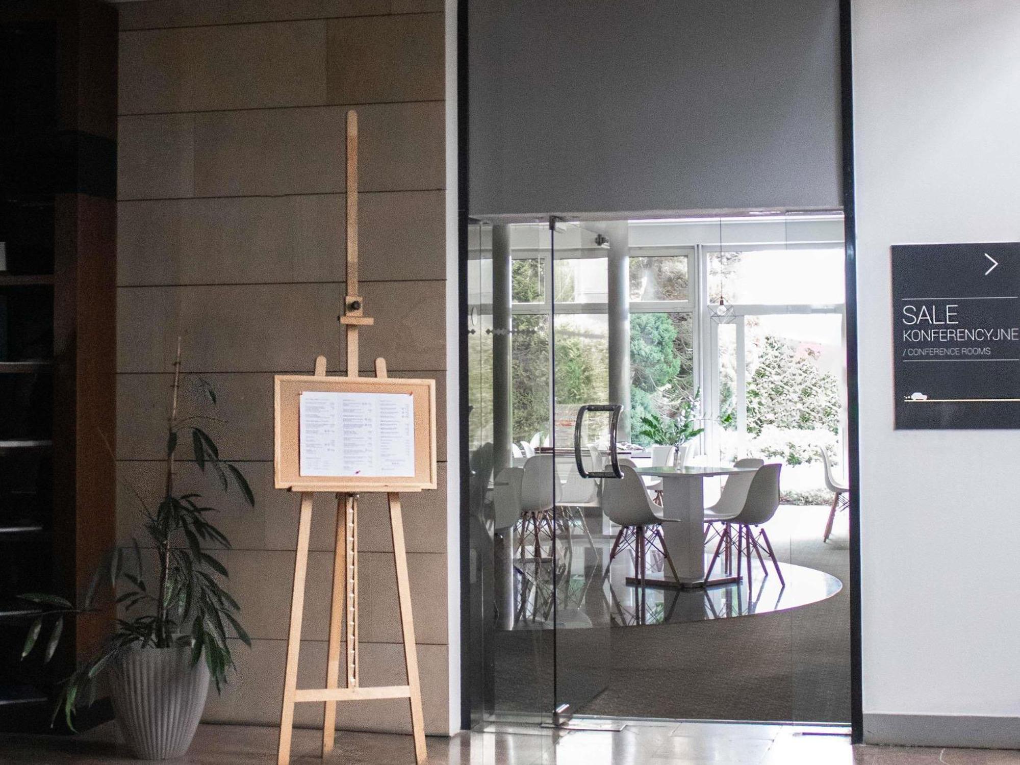 Ibis Styles Bielsko Biala Hotel Bagian luar foto